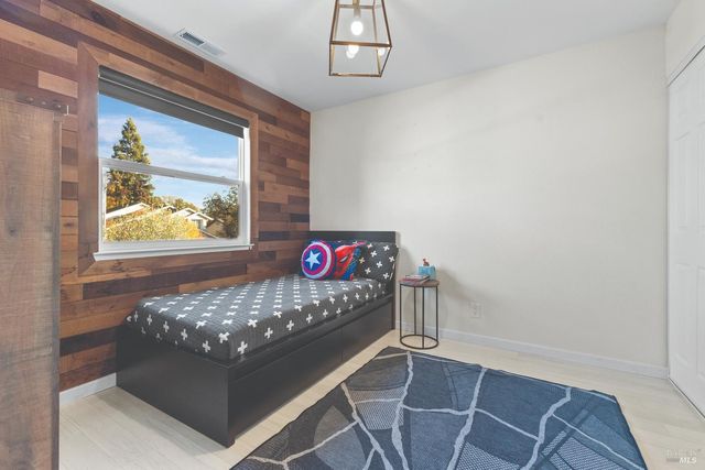 6417 Yale St, Windsor, CA 95492