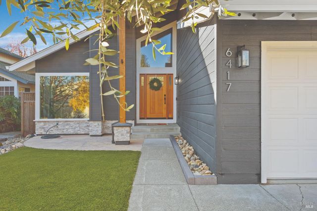 6417 Yale St, Windsor, CA 95492