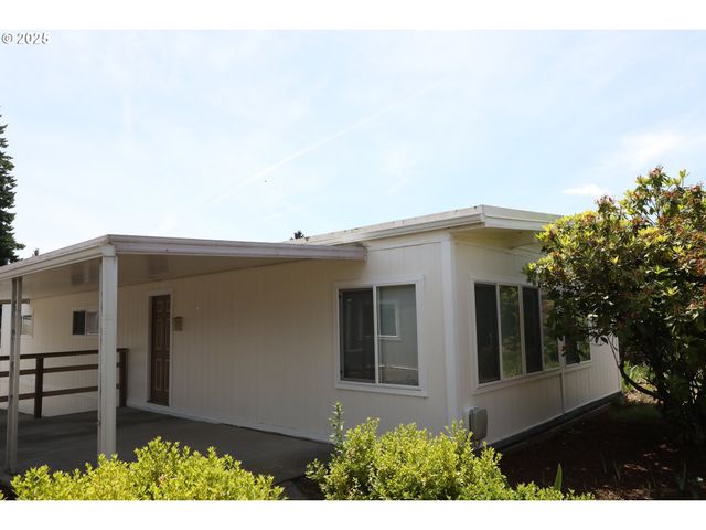 11402 Sw Royal Villa Dr 144, Tigard, OR 97224