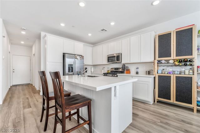 2557 Venetia Pointe Street, Henderson, NV 89044