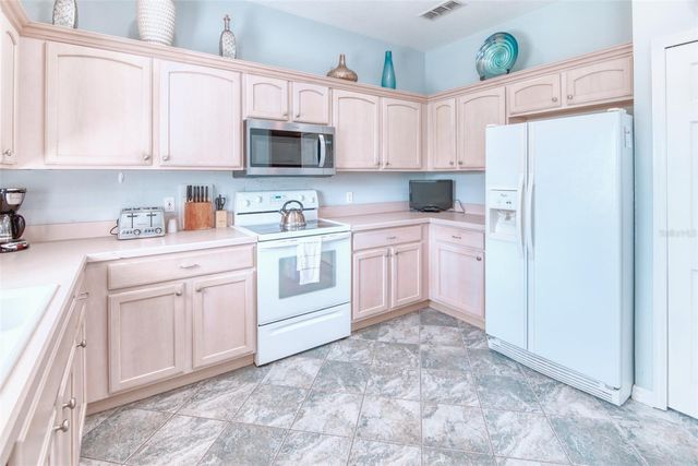 100 MERIDIAN AVENUE, Poinciana, FL 34759