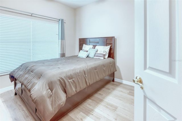 100 MERIDIAN AVENUE, Poinciana, FL 34759