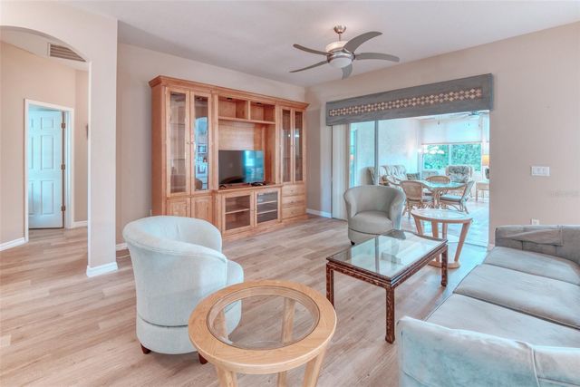 100 MERIDIAN AVENUE, Poinciana, FL 34759