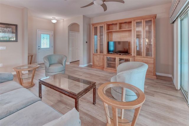 100 MERIDIAN AVENUE, Poinciana, FL 34759