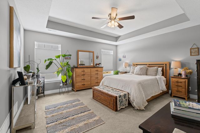 1801 FAIR OAKS CT, Columbia, MO 65201