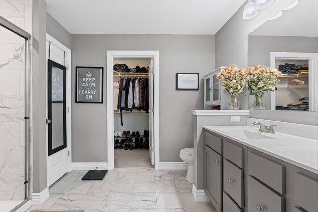 1801 FAIR OAKS CT, Columbia, MO 65201