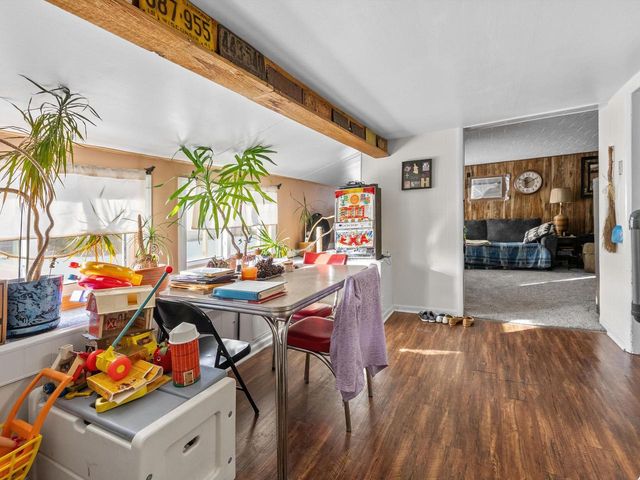 4213 Menasha AVENUE, Manitowoc, WI 54220