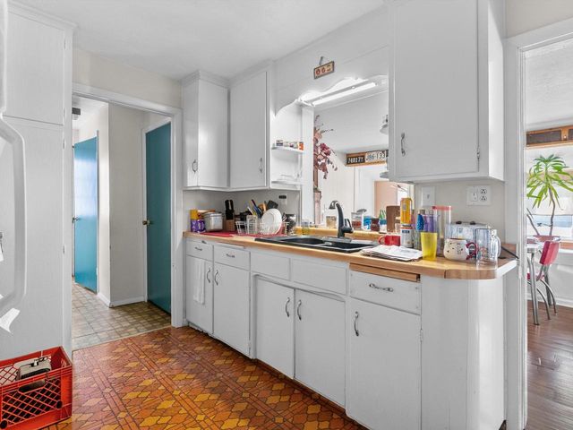 4213 Menasha AVENUE, Manitowoc, WI 54220