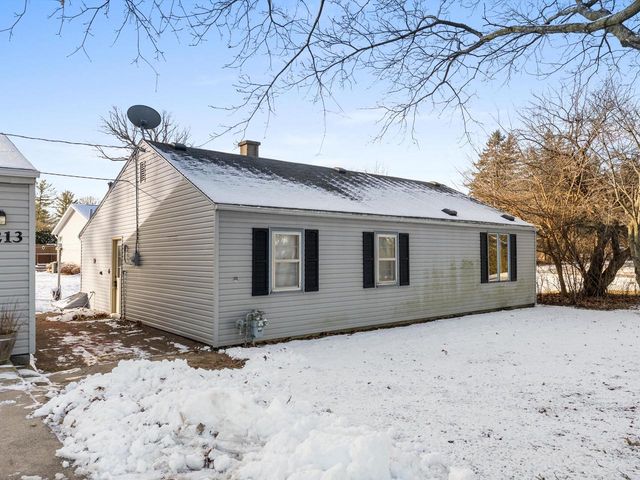 4213 Menasha AVENUE, Manitowoc, WI 54220