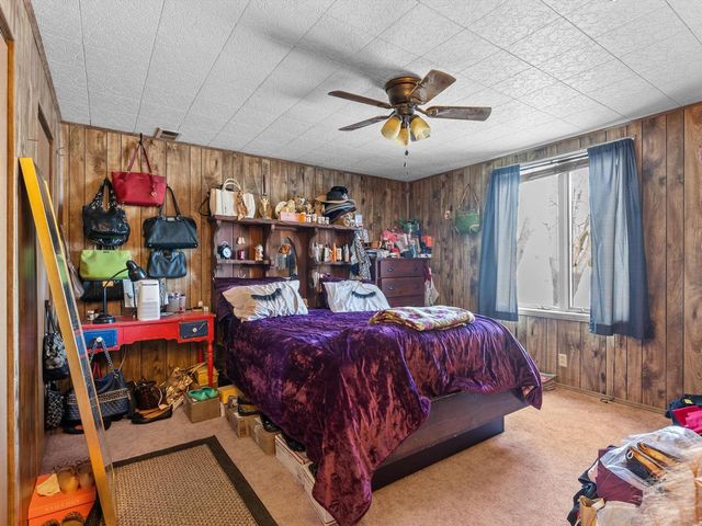 4213 Menasha AVENUE, Manitowoc, WI 54220