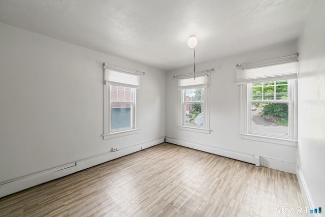 66 Pearl Street, Seymour, CT 06483