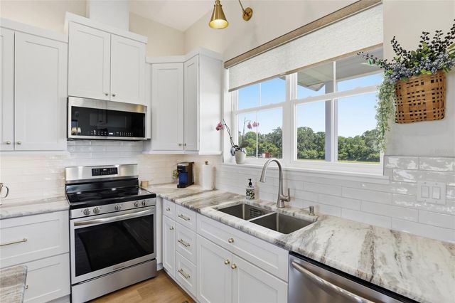 18605 NW COUNTY ROAD 235A, Alachua, FL 32615