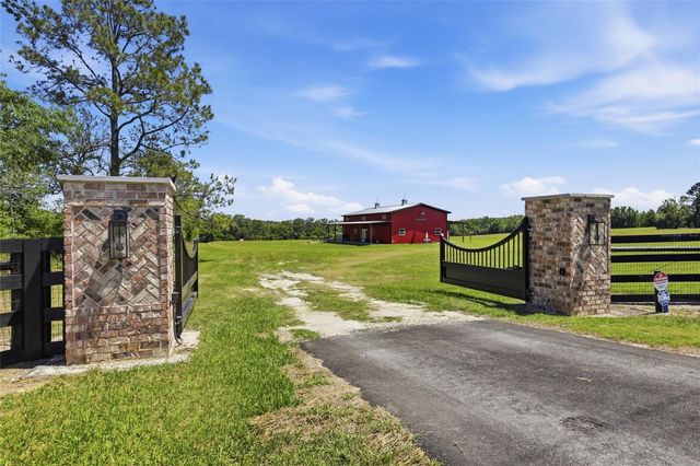 18605 NW COUNTY ROAD 235A, Alachua, FL 32615