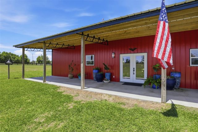 18605 NW COUNTY ROAD 235A, Alachua, FL 32615