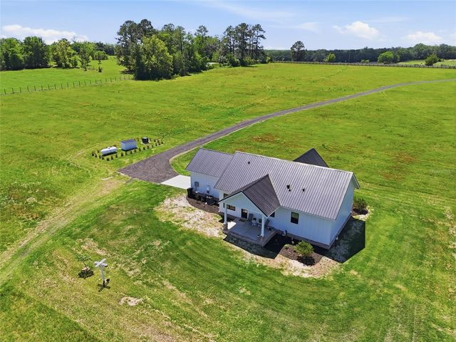 18605 NW COUNTY ROAD 235A, Alachua, FL 32615