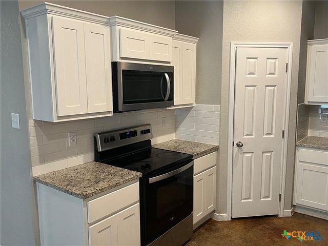 117 E Valley Road, Harker Heights, TX 76548