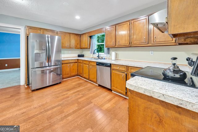 1515 Shoal Creek Drive SW, Conyers, GA 30094