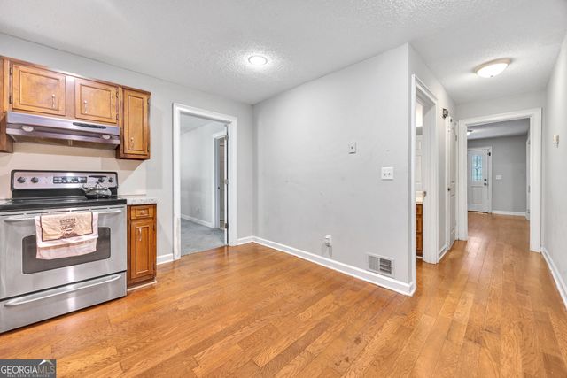 1515 Shoal Creek Drive SW, Conyers, GA 30094