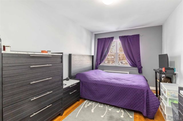 191-02 39th Avenue, Flushing, NY 11358