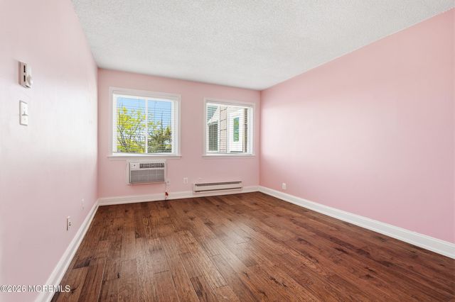 51 Valentine Street 6B, Monmouth Beach, NJ 07750