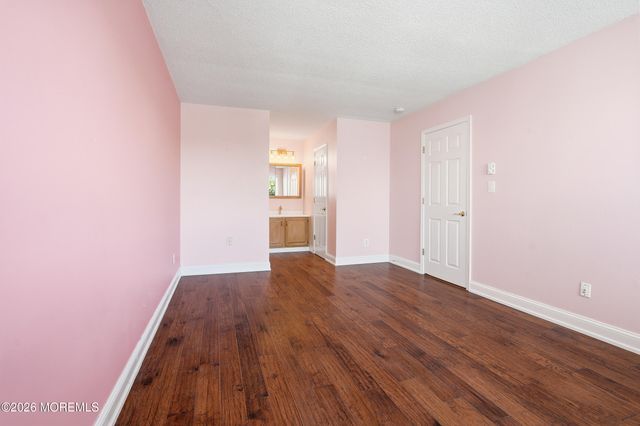 51 Valentine Street 6B, Monmouth Beach, NJ 07750