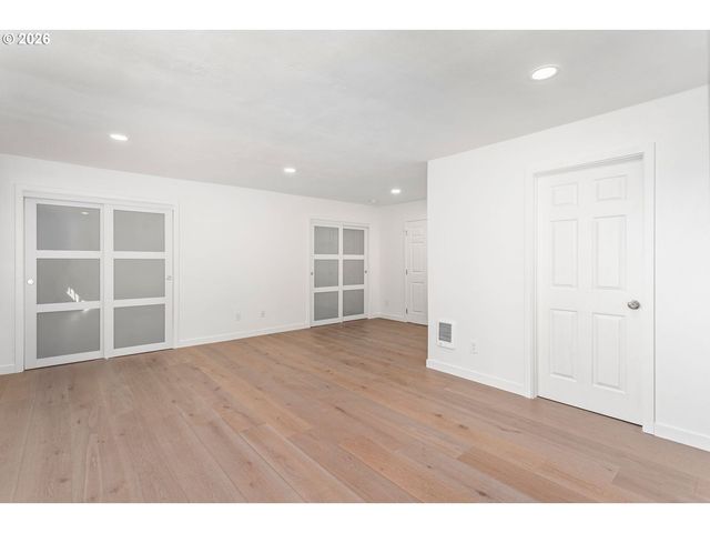 3812 Se WOODBURN Rd, Washougal, WA 98671