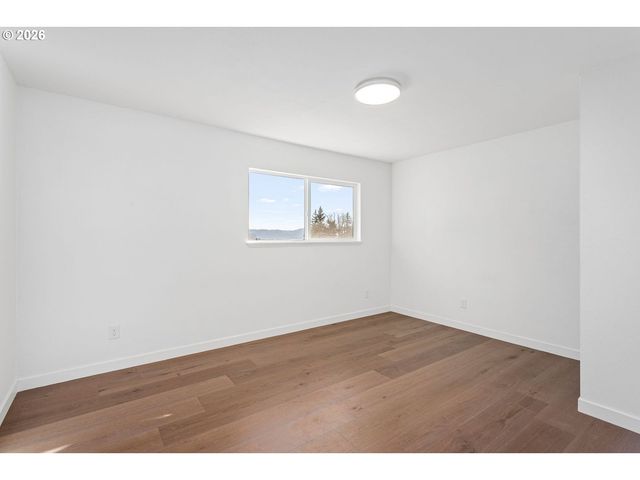 3812 Se WOODBURN Rd, Washougal, WA 98671