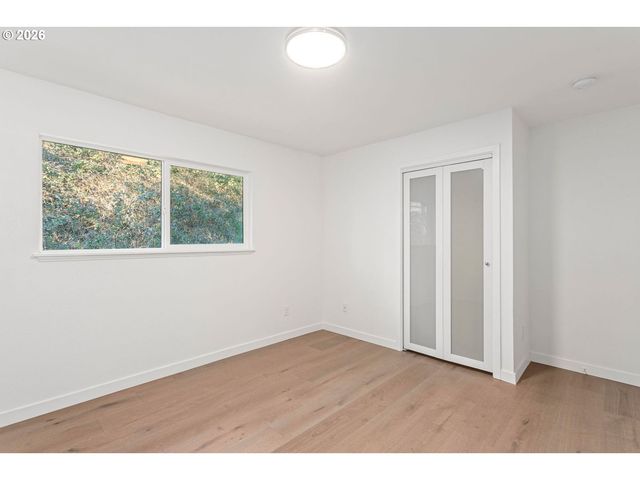 3812 Se WOODBURN Rd, Washougal, WA 98671