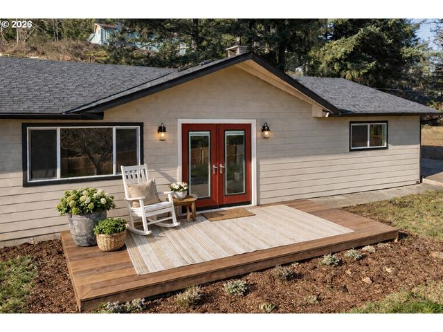 3812 Se WOODBURN Rd, Washougal, WA 98671