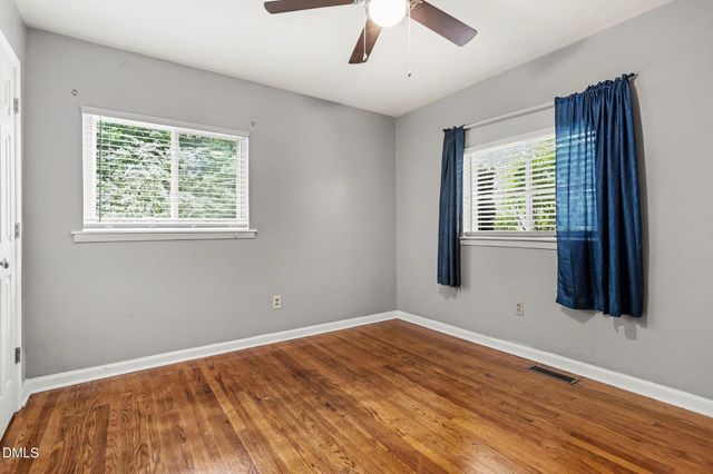 207 Oakland Drive, Apex, NC 27539