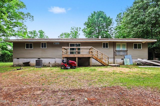 207 Oakland Drive, Apex, NC 27539