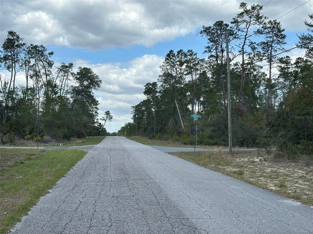 8385 N FARRINGTON DRIVE, Citrus Springs, FL 34433