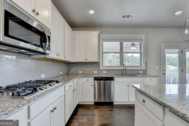 3972 Golden Gate Way, Buford, GA 30518