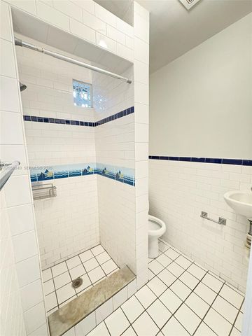 1919 Thomas St 2, Hollywood, FL 33020