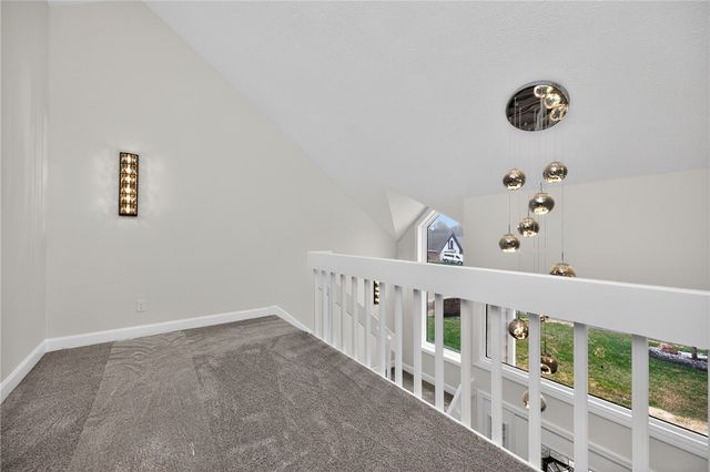 811 Wind Bluff Point, Springboro, OH 45066