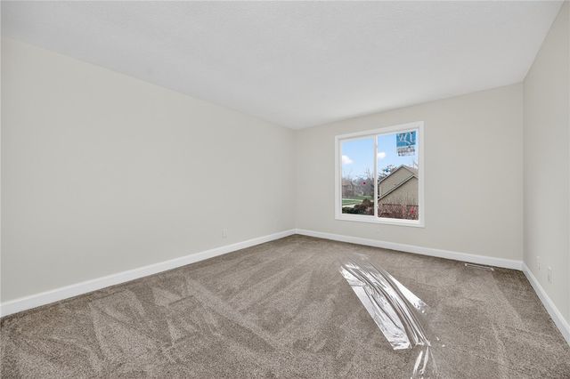 811 Wind Bluff Point, Springboro, OH 45066