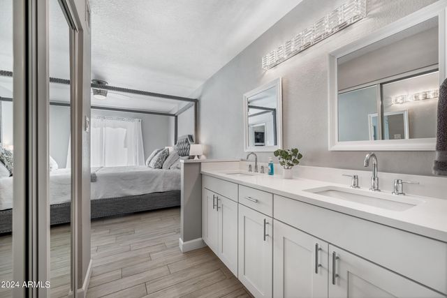 1717 E UNION HILLS Drive 1052, Phoenix, AZ 85024