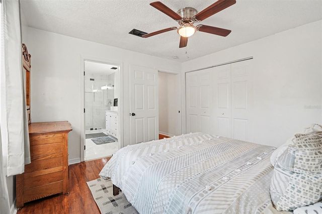 6305 S MACDILL AVENUE, Tampa, FL 33611