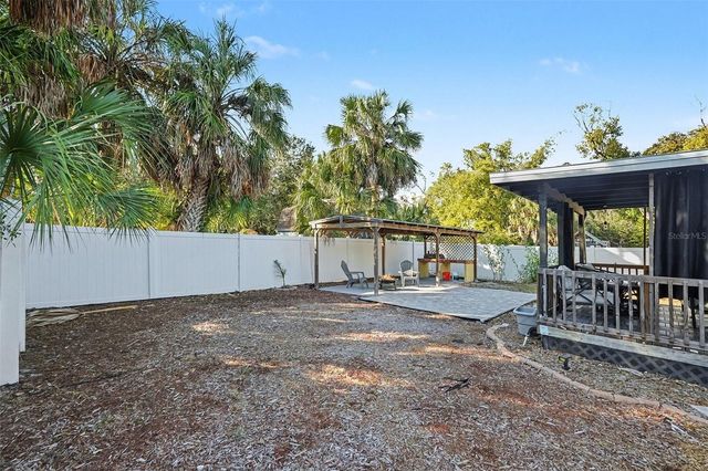 6305 S MACDILL AVENUE, Tampa, FL 33611