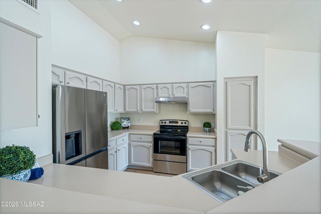 64601 E Catalina View Drive, Tucson, AZ 85739