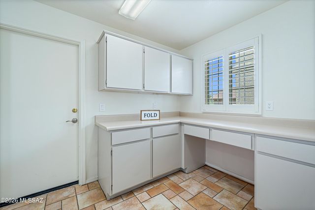64601 E Catalina View Drive, Tucson, AZ 85739
