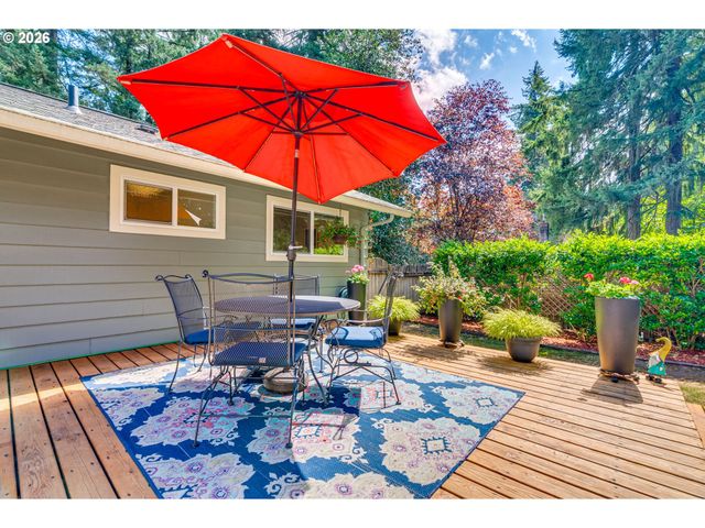 16573 BONAIRE Ave, Lake Oswego, OR 97035