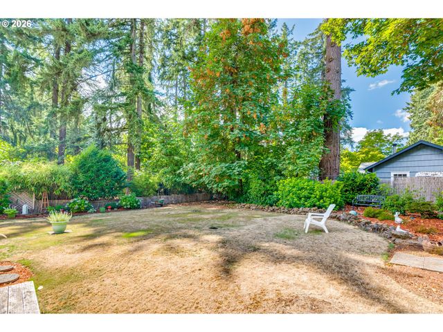 16573 BONAIRE Ave, Lake Oswego, OR 97035
