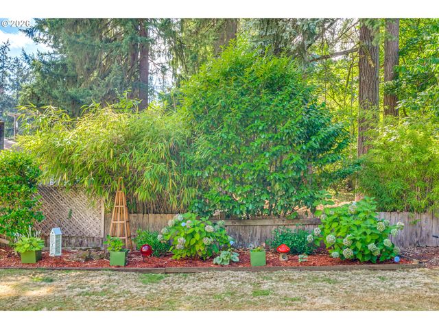 16573 BONAIRE Ave, Lake Oswego, OR 97035