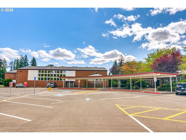 16573 BONAIRE Ave, Lake Oswego, OR 97035