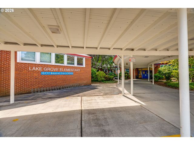 16573 BONAIRE Ave, Lake Oswego, OR 97035
