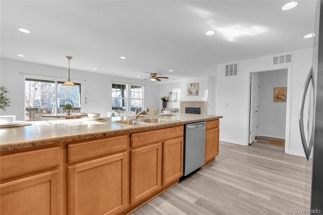 25149 E Lake Place, Aurora, CO 80016