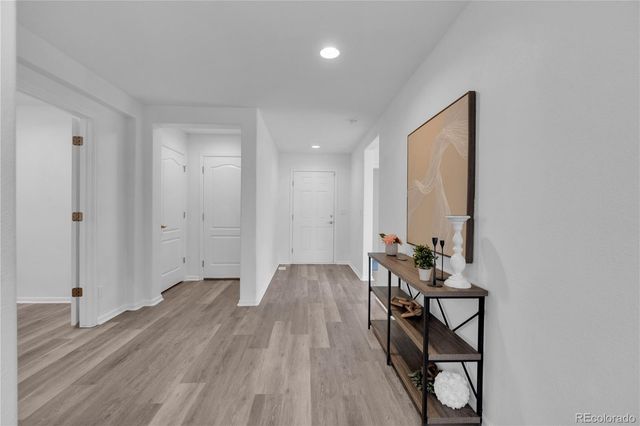 25149 E Lake Place, Aurora, CO 80016