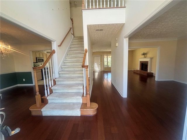 2203 Loudon Lane, Kennesaw, GA 30152