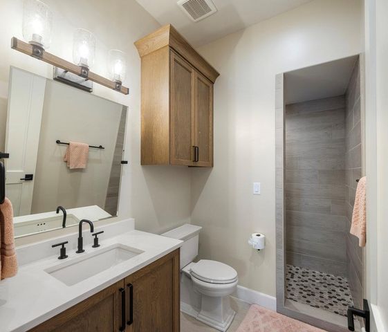 2510 Belaire East LN, Granite Shoals, TX 78654
